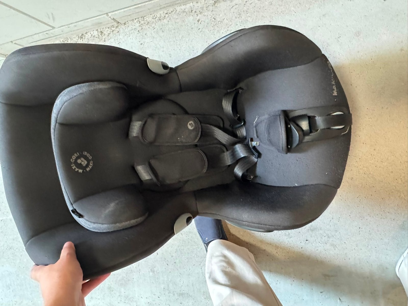 Maxi Cosi Axiss autostoel - Draaibaar en gebruiksvriendelijk, Ophalen, Verstelbare rugleuning, 9 t/m 18 kg, Maxi-Cosi