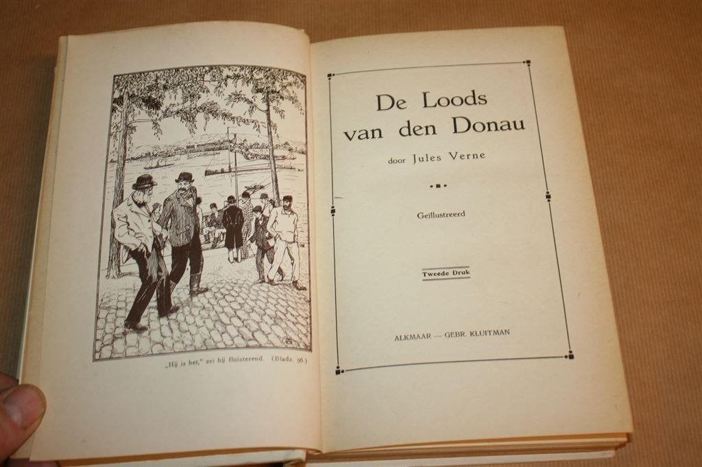 De loods van den Donau. Jules Verne. Kluitman, 1920., Boeken, Kinderboeken | Jeugd | 10 tot 12 jaar, Ophalen of Verzenden, Gelezen