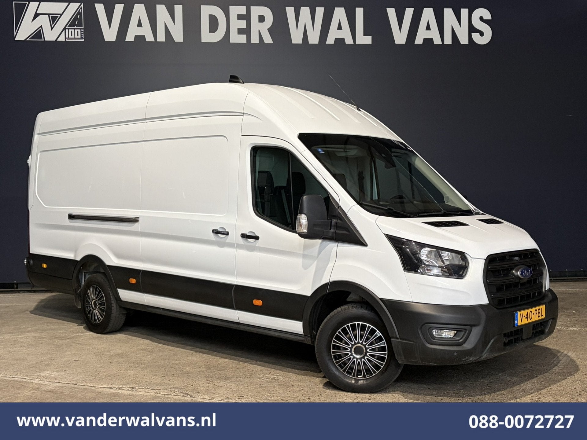 Ford Transit 2.0 TDCI 131pk L4H3 Euro6 Airco | Camera | Crui, Auto's, Voorwielaandrijving, Stof, 4 cilinders, Wit