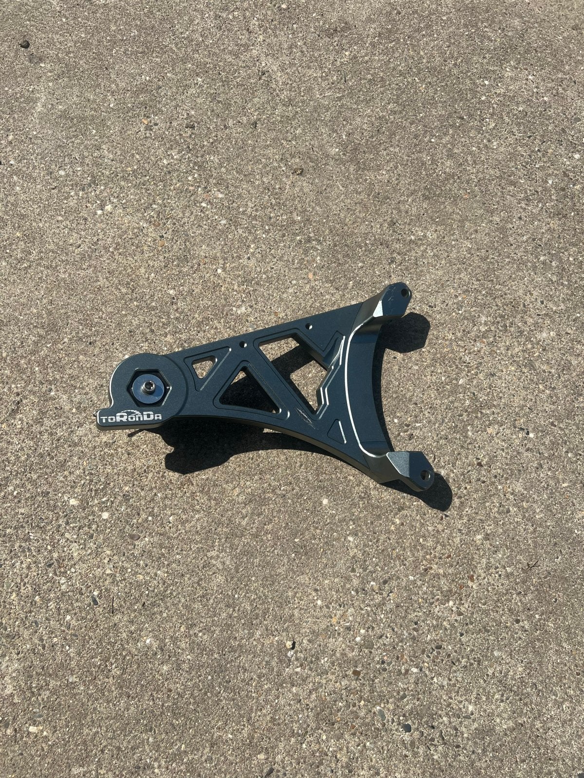 Toronda brace grijs, Motoren, Ophalen, Gebruikt
