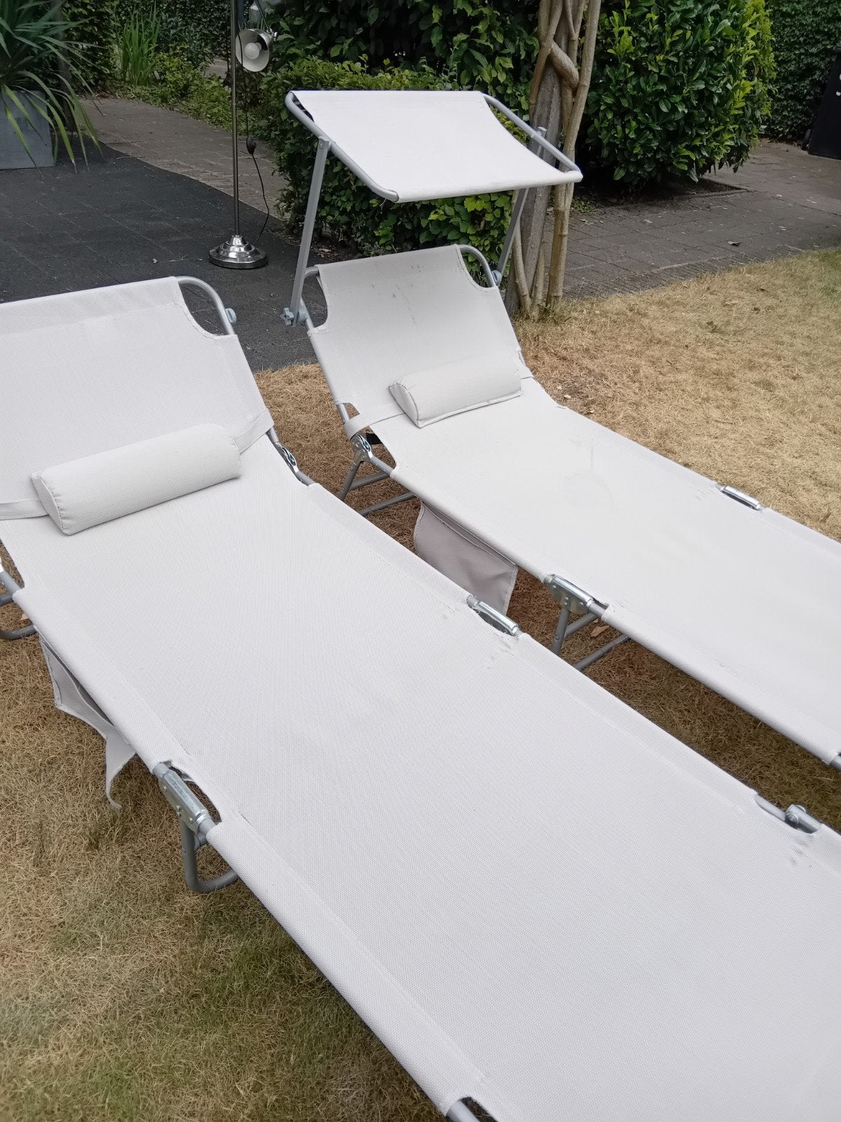 2 ligbedden / stretchers, Ophalen, Gebruikt, Aluminium, Inklapbaar
