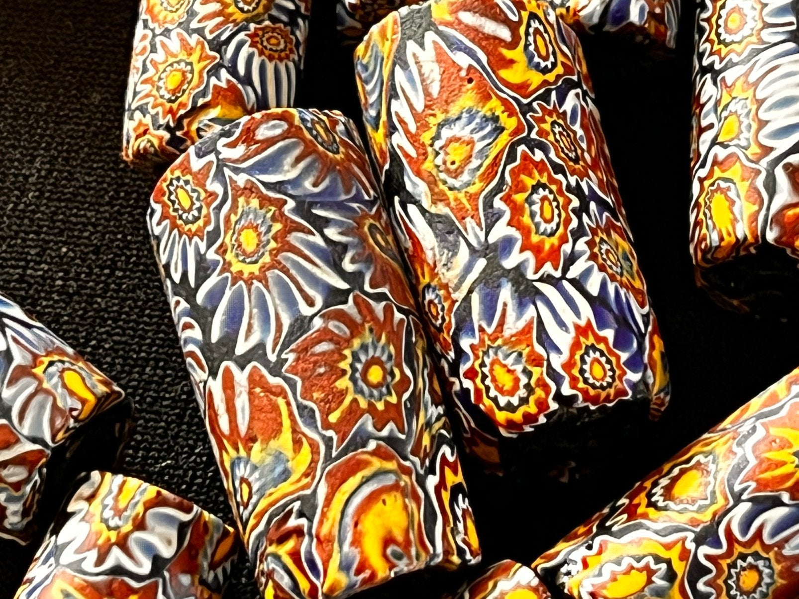 17 Antieke Venetiaanse millefiori Afrikaanse trade beads, Ophalen of Verzenden
