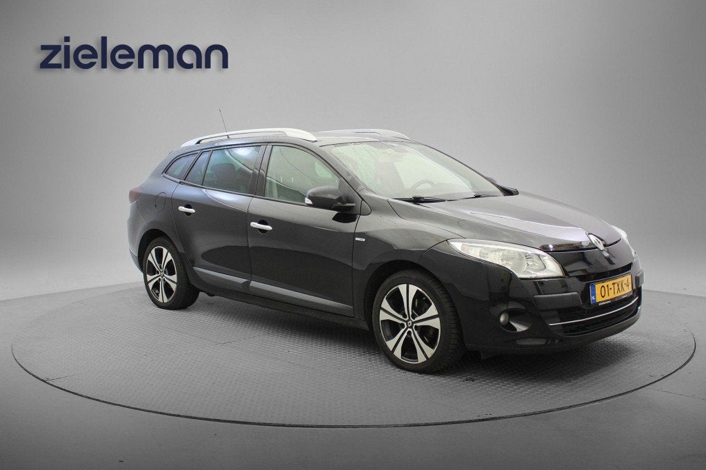 Renault MEGANE 1.4 TCe Estate Bose - Panorama, Navi, Cruise,, Voorwielaandrijving, Euro 5, Huisgarantie, 4 cilinders