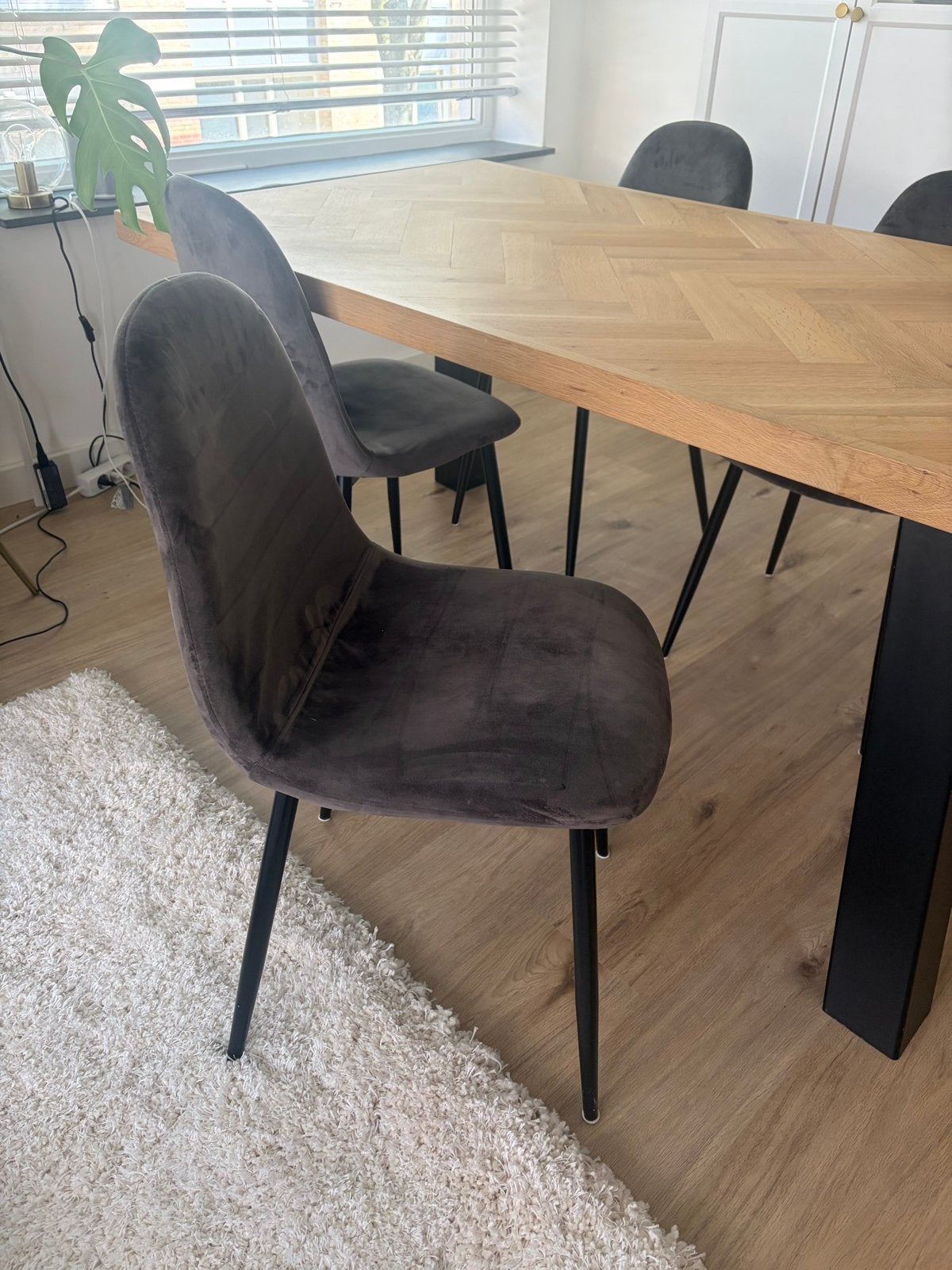 4 grijze eettafel stoelen, Huis en Inrichting, Gebruikt, 50 tot 100 cm, Eikenhout, Vier personen
