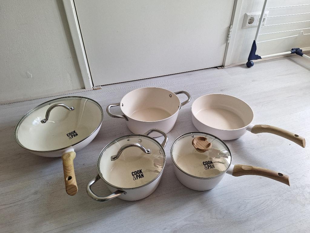 pannenset, Ophalen, Aluminium, Pannenset, Zo goed als nieuw