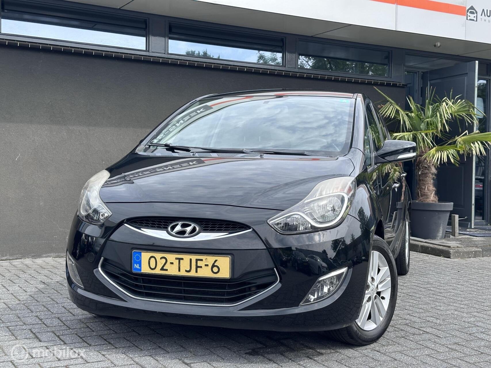 Hyundai ix20 1.6i i-Vision | Automaat | Climate | Trekhaak, Auto's, Hyundai, 1591 cc, 4 cilinders, Zwart, Origineel Nederlands