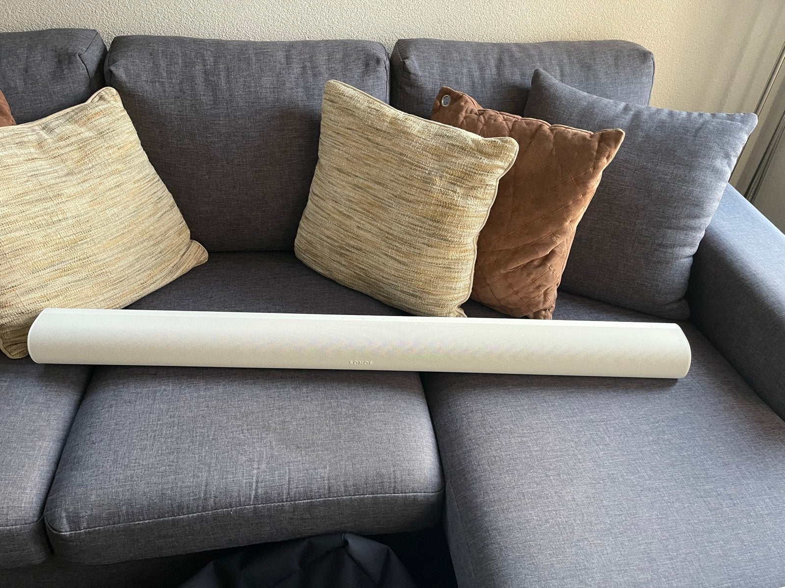 Sonos Arc soundbar wit