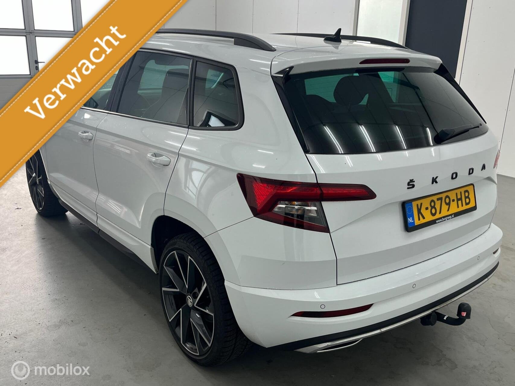 Skoda Karoq 1.5 TSI Sportline Automaat Trekhaak Canton Camer, Stof, 4 cilinders, 150 pk, Wit
