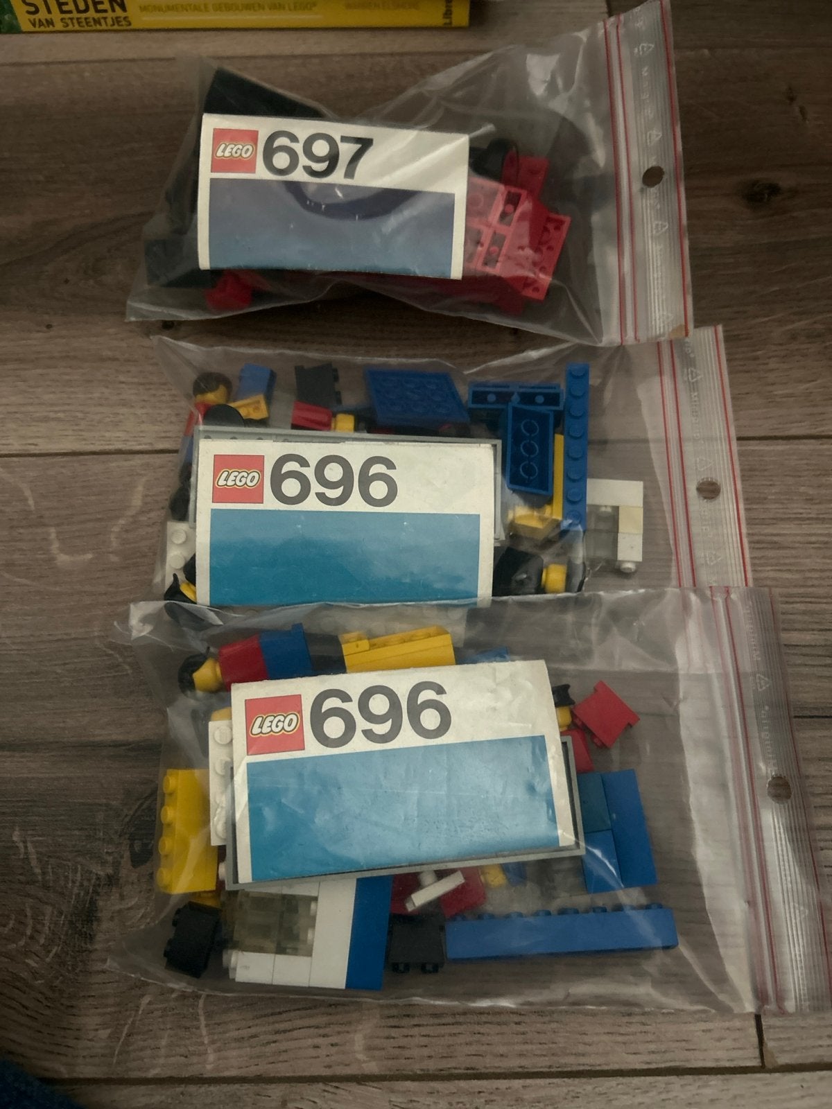 Vintage LEGO sets 696 (1x) en 697, Gebruikt, Lego, Ophalen of Verzenden, Space