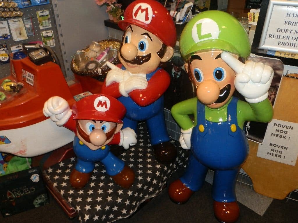 Beeld  Mario en Luigi groot en klein model, Ophalen of Verzenden, Zo goed als nieuw, Mens