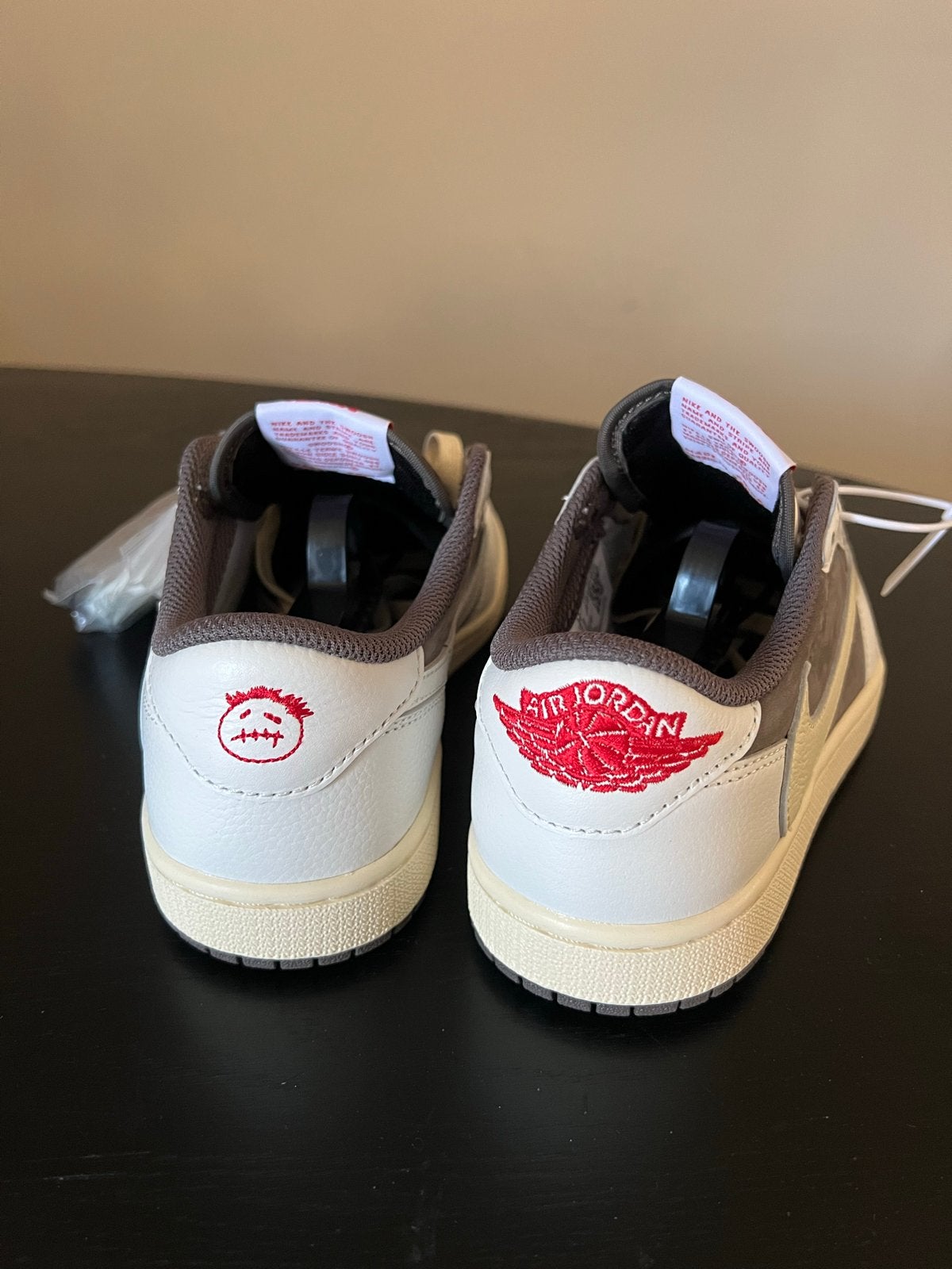 Nike Travis Scott Reverse Mocha maat 38, Ophalen of Verzenden, Nieuw, Bruin, Sneakers of Gympen