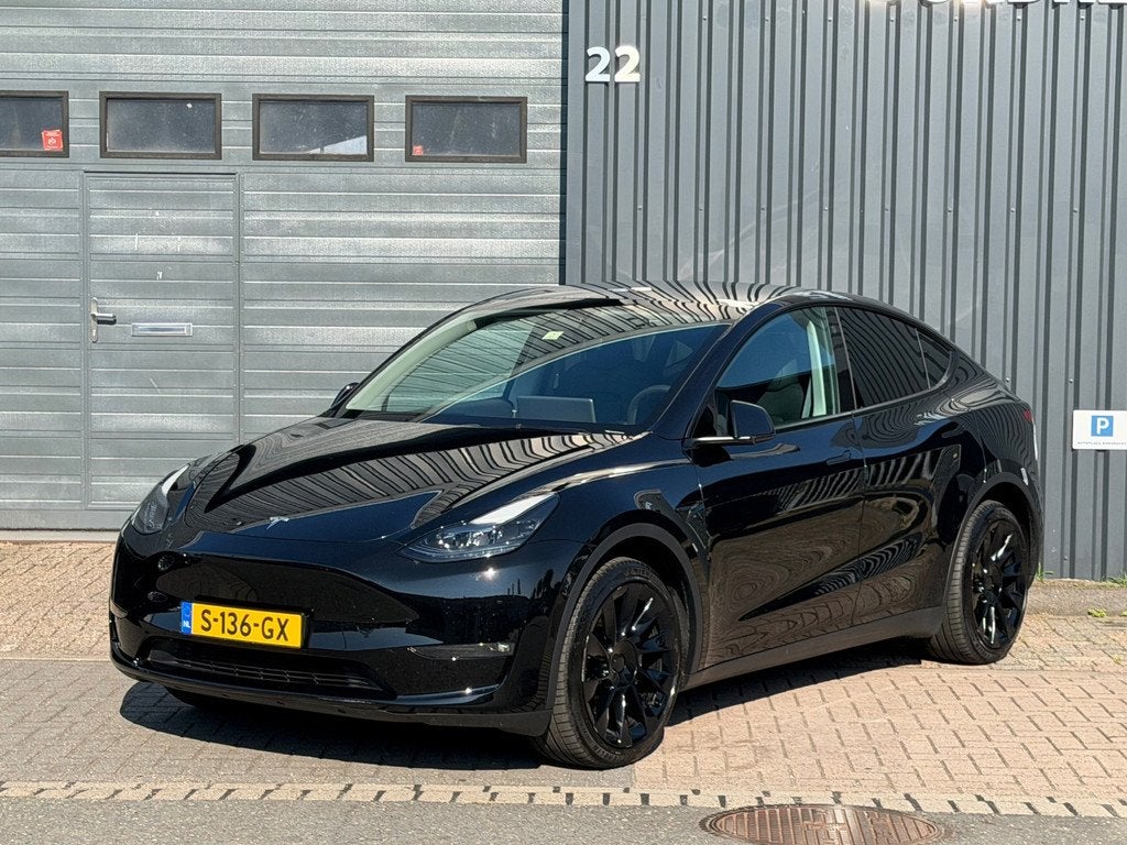 Tesla Model Y Long Range AWD 75 kWh|Soh 93%|Pano|Trekhaak Af, Auto's, Tesla, Gebruikt, Zwart, Vierwielaandrijving, Navigatiesysteem