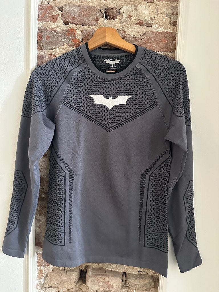 YoungLa Batman Compression Longsleeve Grijs Medium, Fitness, Maat 48/50 (M), Nieuw, Ophalen of Verzenden