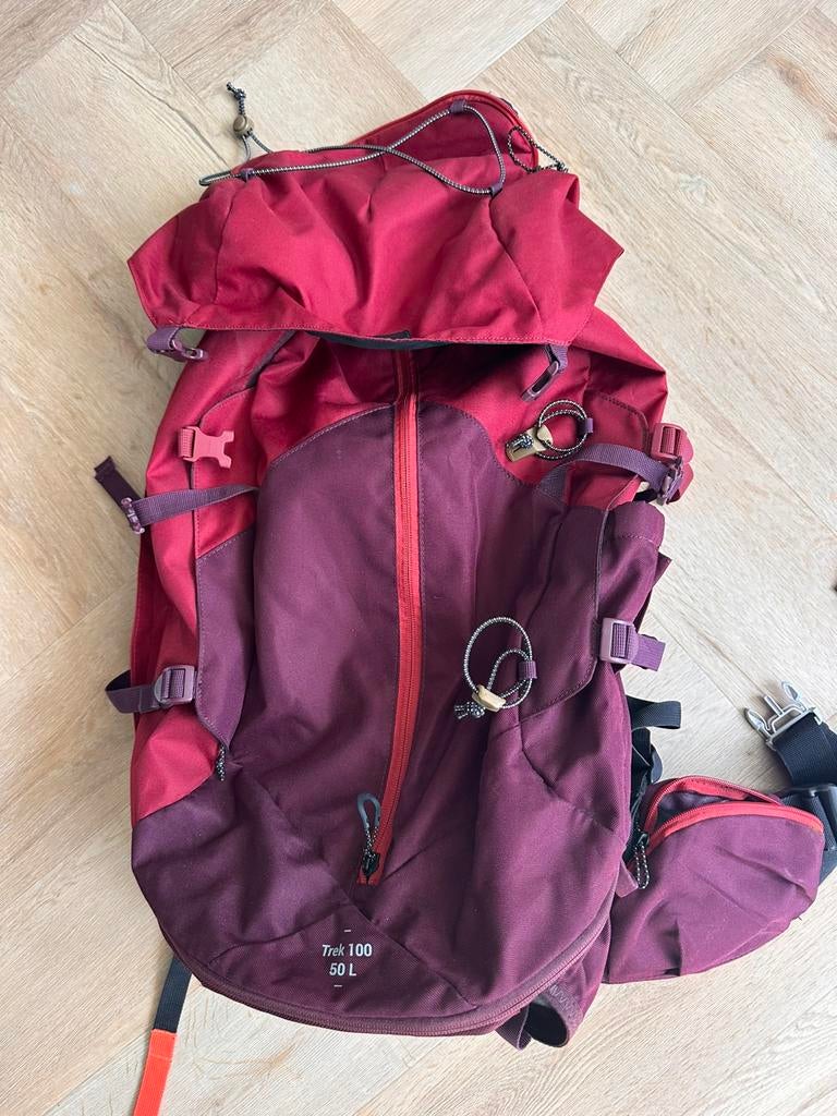 Dames backpack Forclaz - Decathlon met regenhoes, 40 cm of meer, Zo goed als nieuw, 60 cm of meer, Ophalen