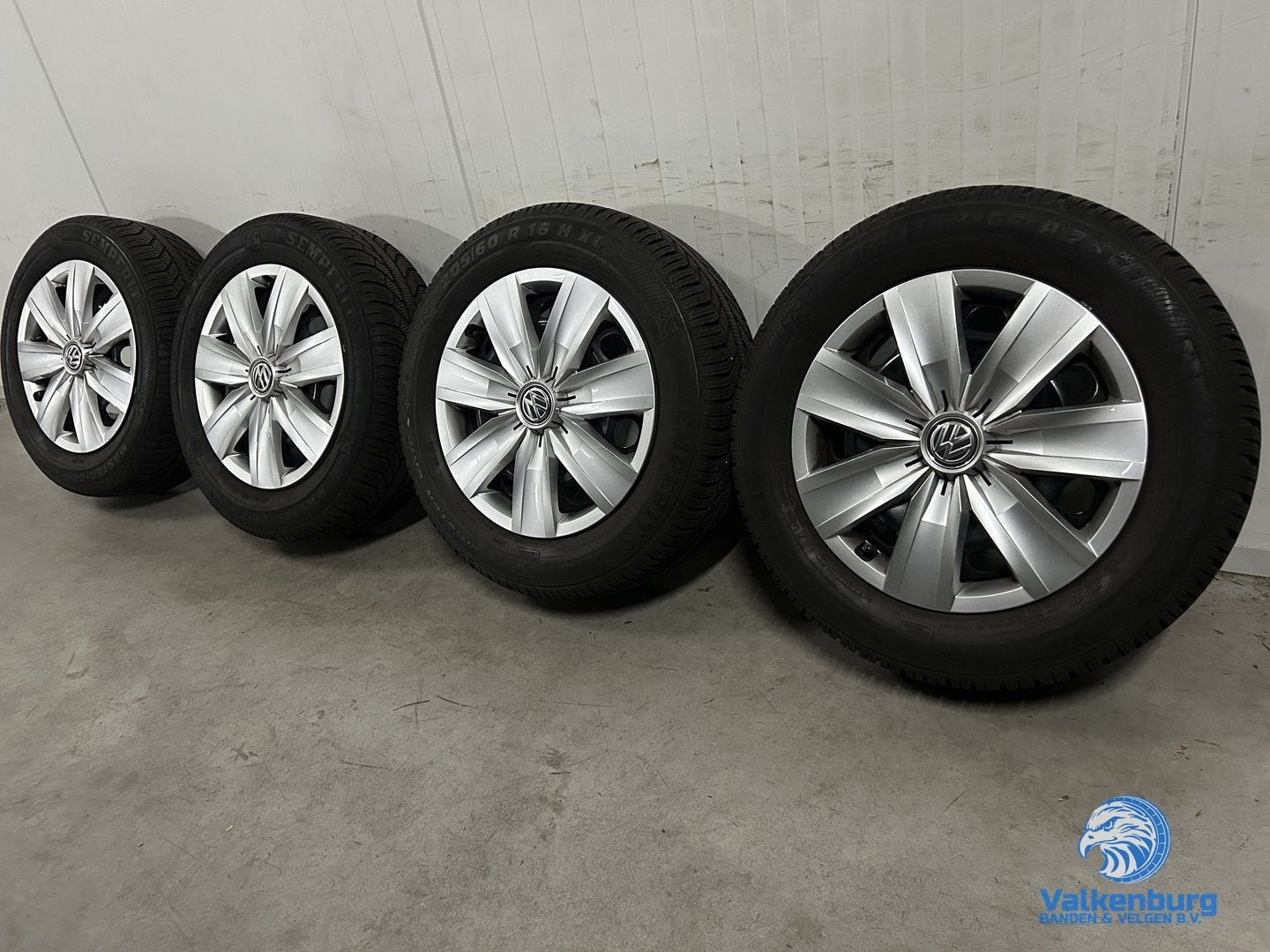 8mm! Originele VW Caddy T-Roc Passat Audi Q2 Skoda Karoq 16, -, Banden en Velgen, Nieuw, -