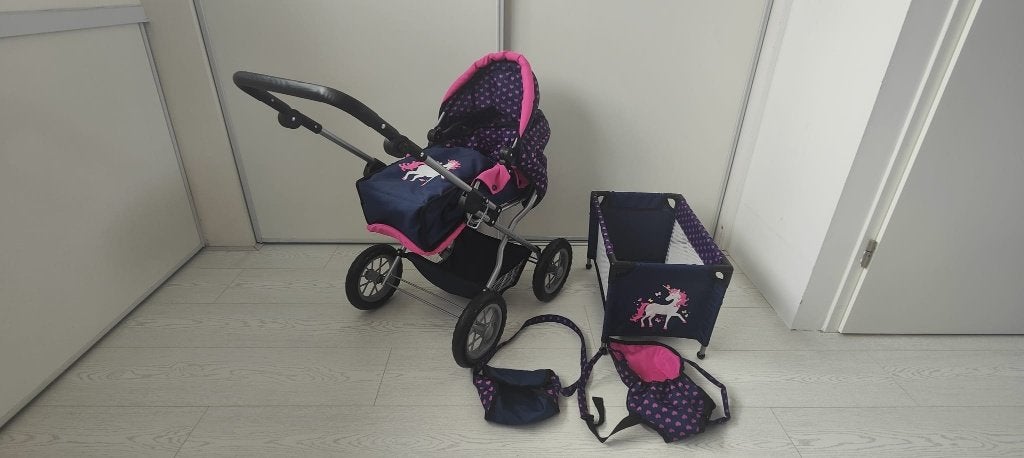 Complete poppenset met o.a. originele Babyborn en kleding, Ophalen, Zo goed als nieuw, Babypop