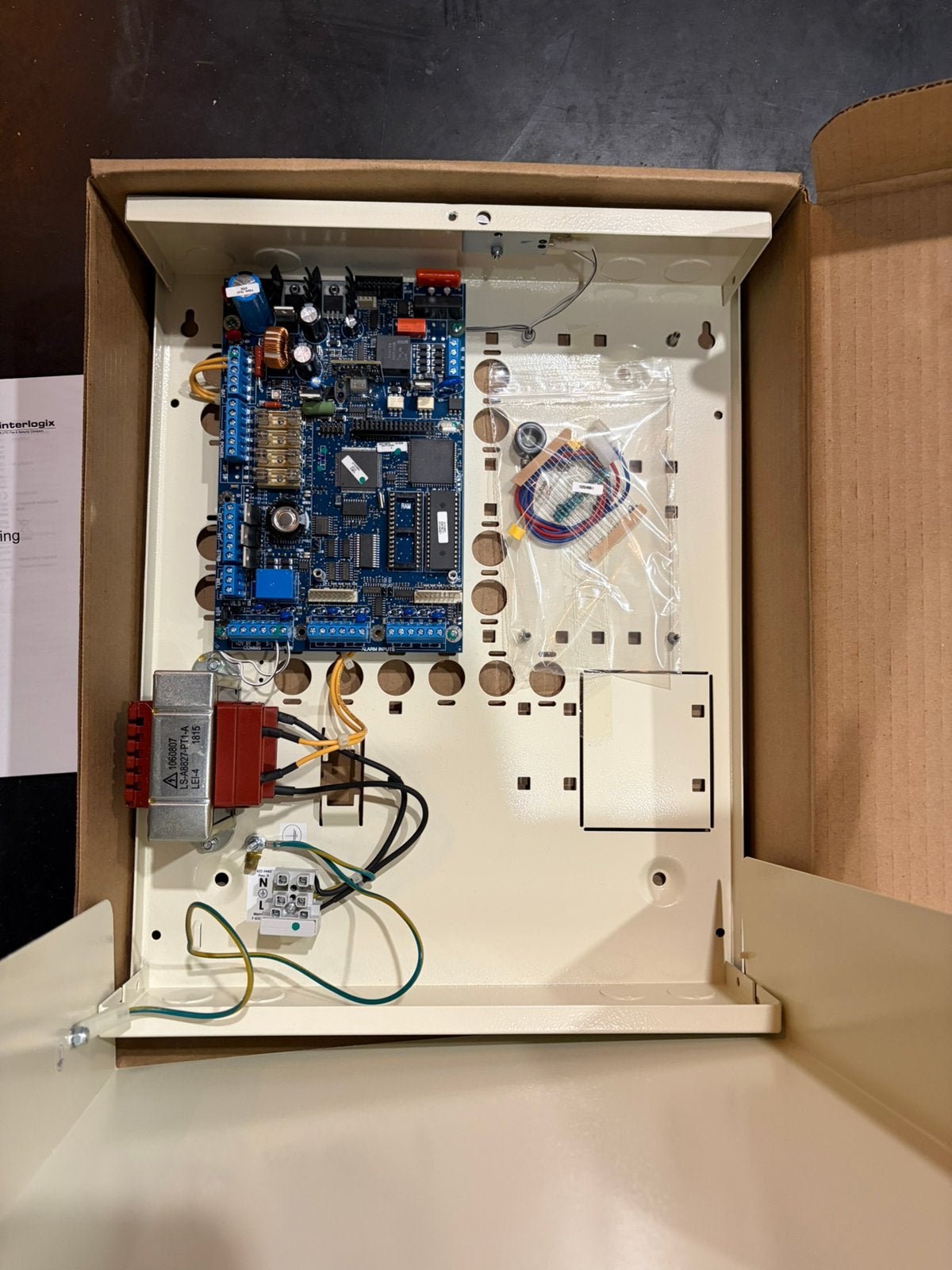 Aritech ATS2001 (classic), ATS1116 en ATS1830, Ophalen of Verzenden, Nieuw, Compleet systeem