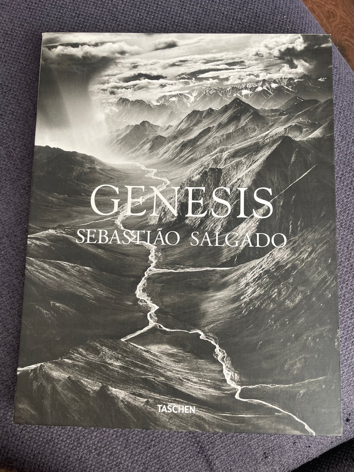 Genesis - Sebastião Salgado - 16 monochrome photographs