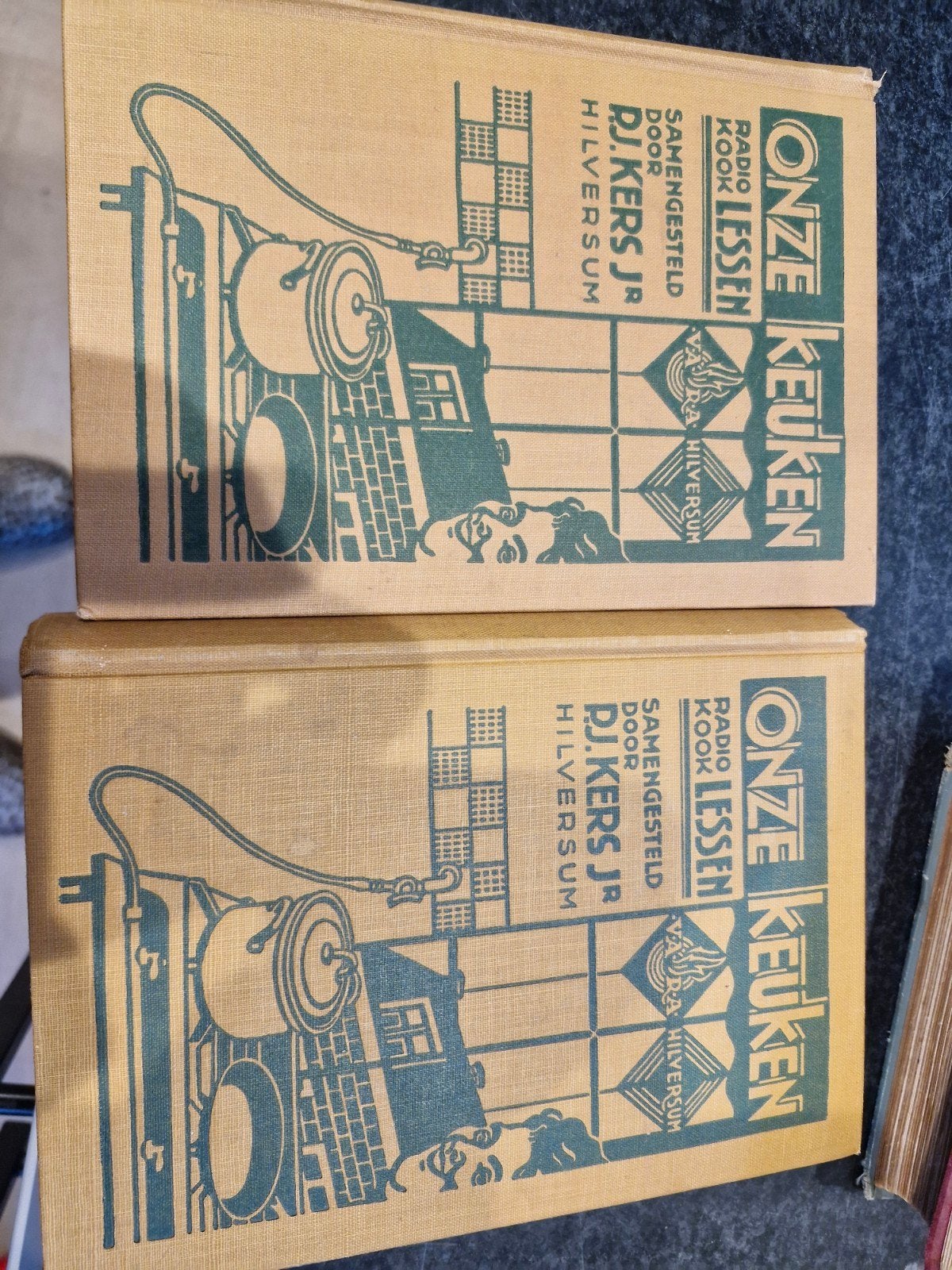 Onze Keuken - Radio Kooklessen (deel I & II), Ophalen of Verzenden, Gelezen, P.J. Kers Jr.