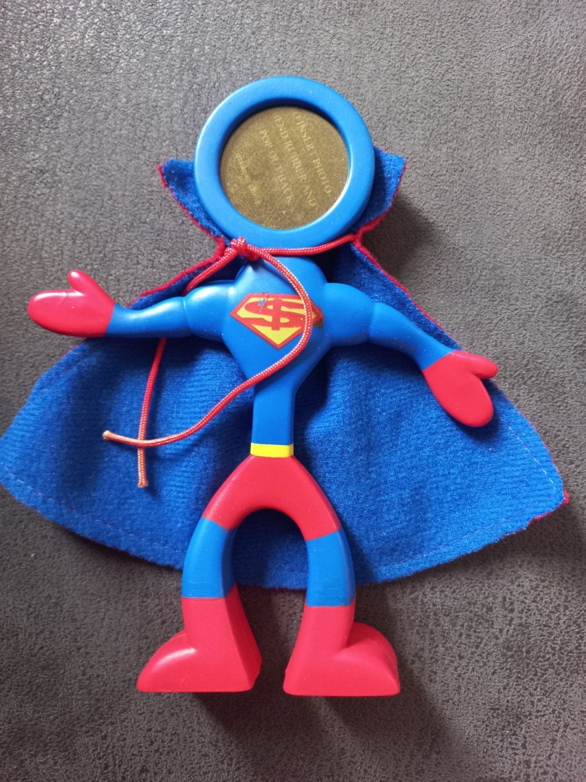 Klein Superman fotolijstje 16,5 cm hoog, Ophalen