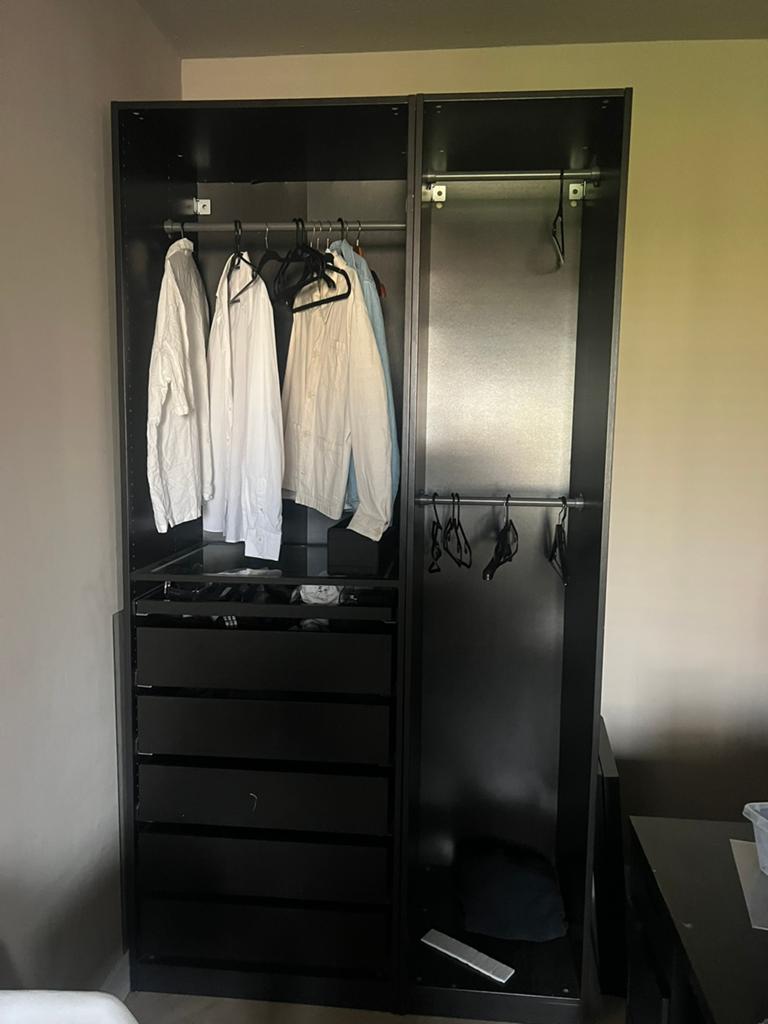 Nette ikea kast, Ophalen, Zo goed als nieuw, 25 tot 50 cm, 200 cm of meer