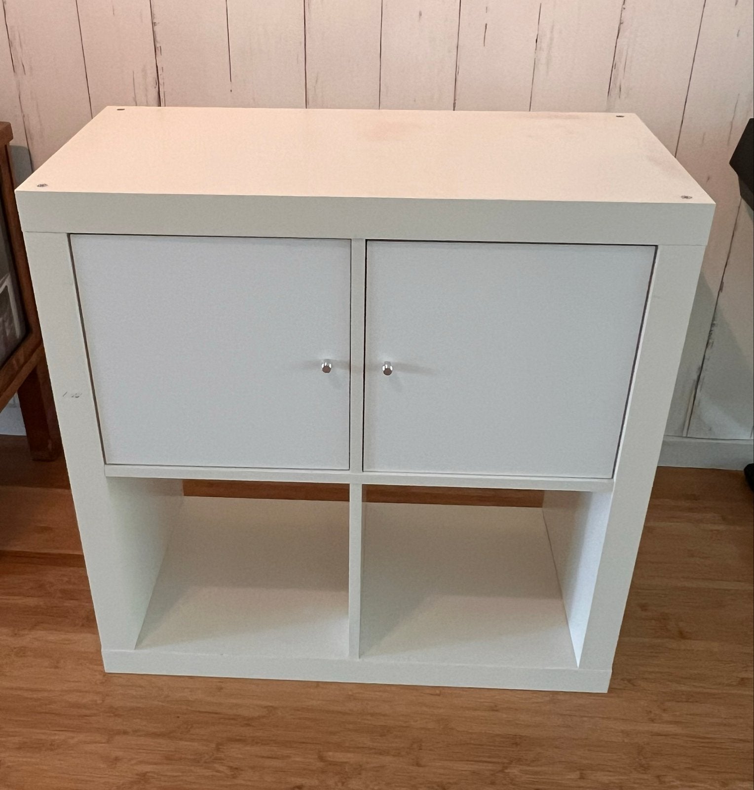 IKEA Kallax opbergkast met 4 vakken en 4 deurtjes, Ophalen of Verzenden, Gebruikt