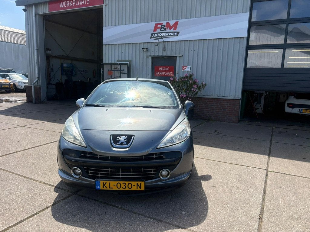 Peugeot 207 CC 1.6 VTi Airco, carplay, Auto's, Peugeot, Voorwielaandrijving, Gebruikt, Cabriolet, 4 stoelen