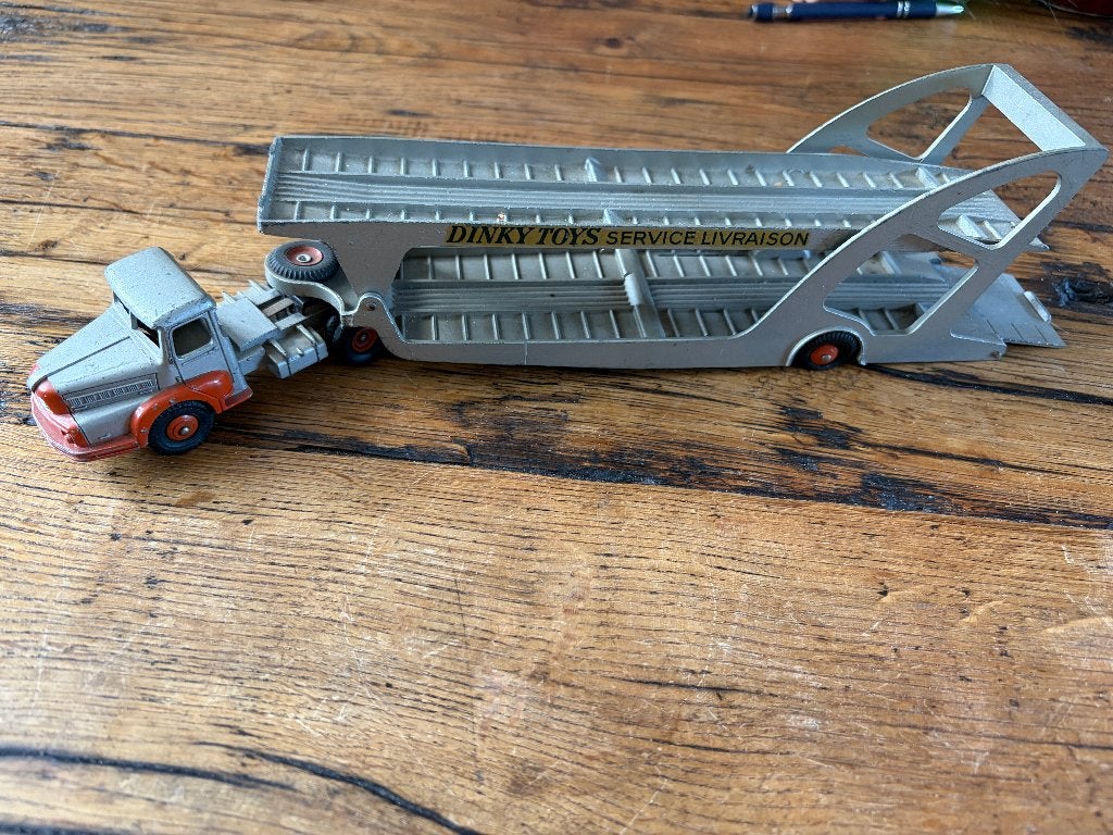 Dinky Toys Unic autotransporter, Ophalen of Verzenden, Zo goed als nieuw, Bus of Vrachtwagen, Dinky Toys