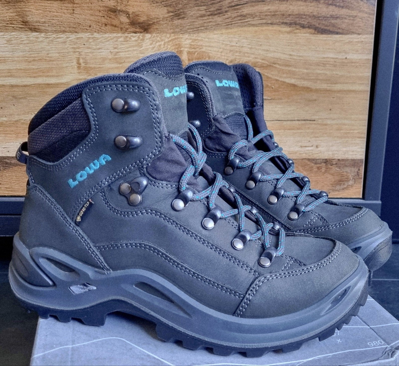 NIEUW Lowa Renegade GTX Mid Ws wandelschoenen maat 38, Ophalen of Verzenden, Nieuw, Schoenen
