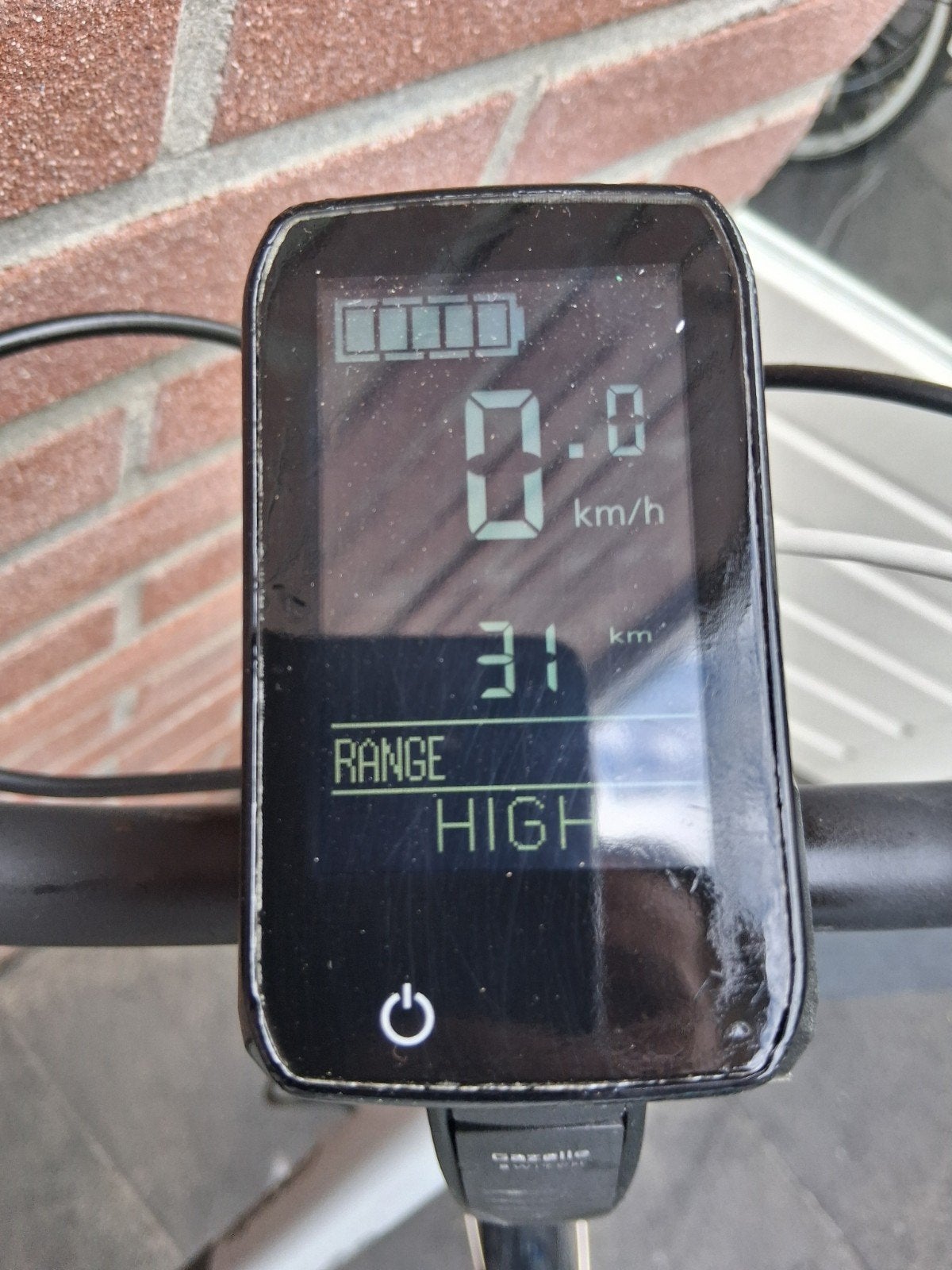 Gazelle Panasonic Display, Ophalen, Gebruikt