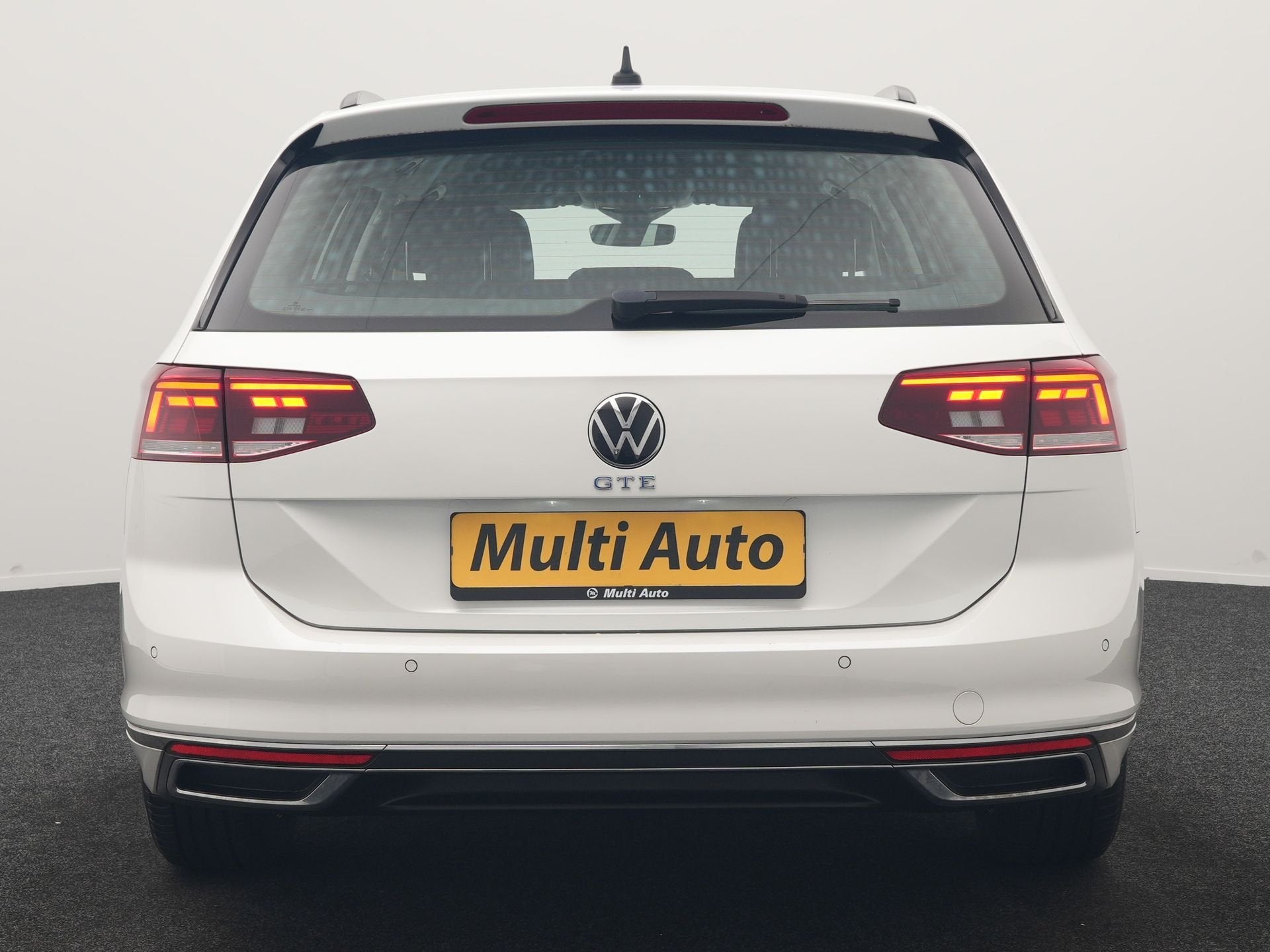 Foto 18 van Volkswagen Passat Variant 1.4 TSI GTE Business PHEV 218pk De