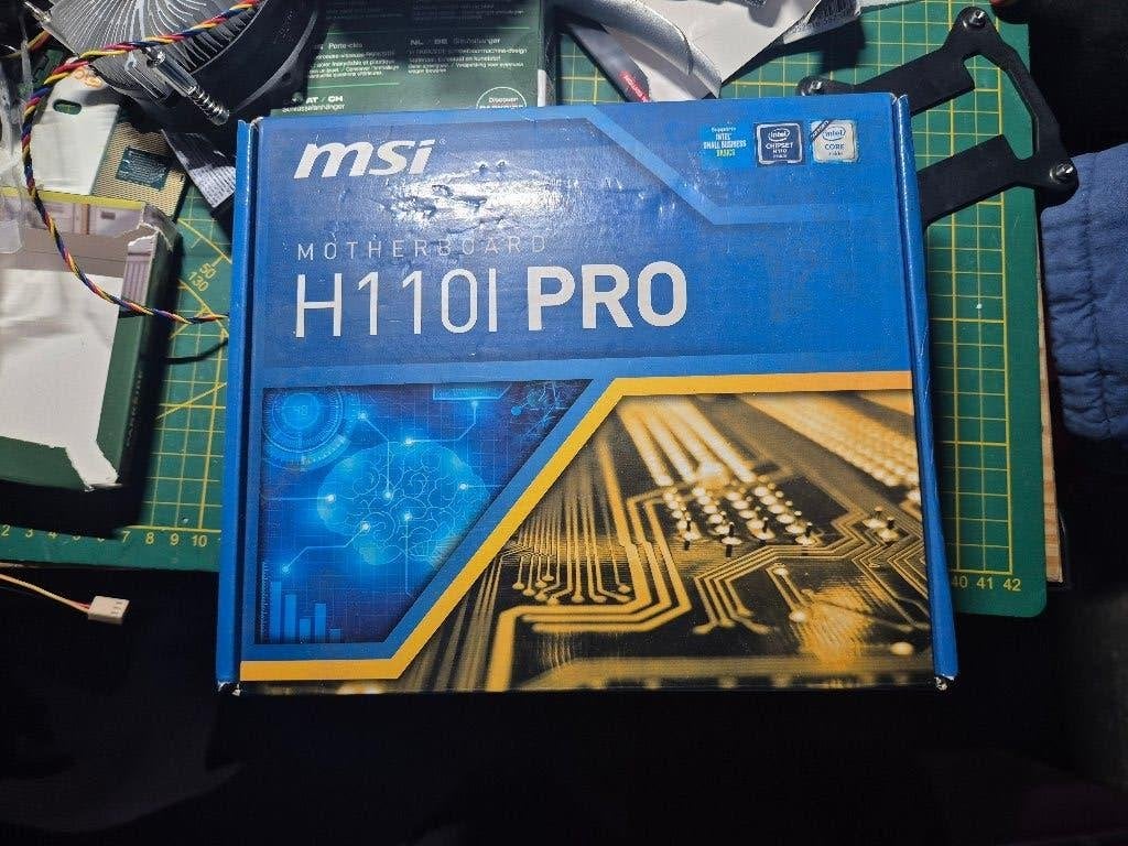 Msi H110I pro moederbord, LGA 1151, DDR4, Ophalen of Verzenden, Zo goed als nieuw
