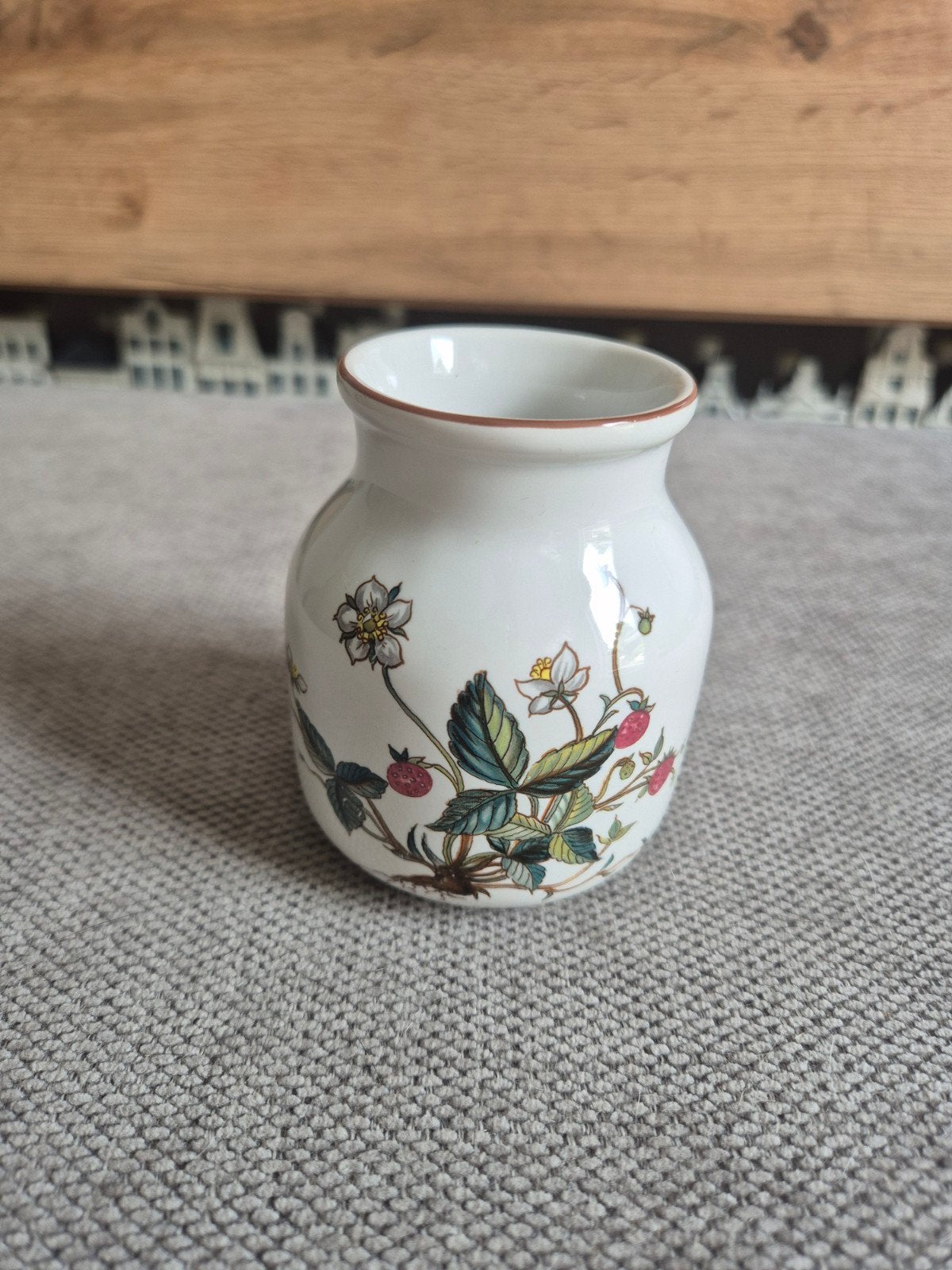 Villeroy & Boch - Vaasje - Bloemen, Ophalen of Verzenden