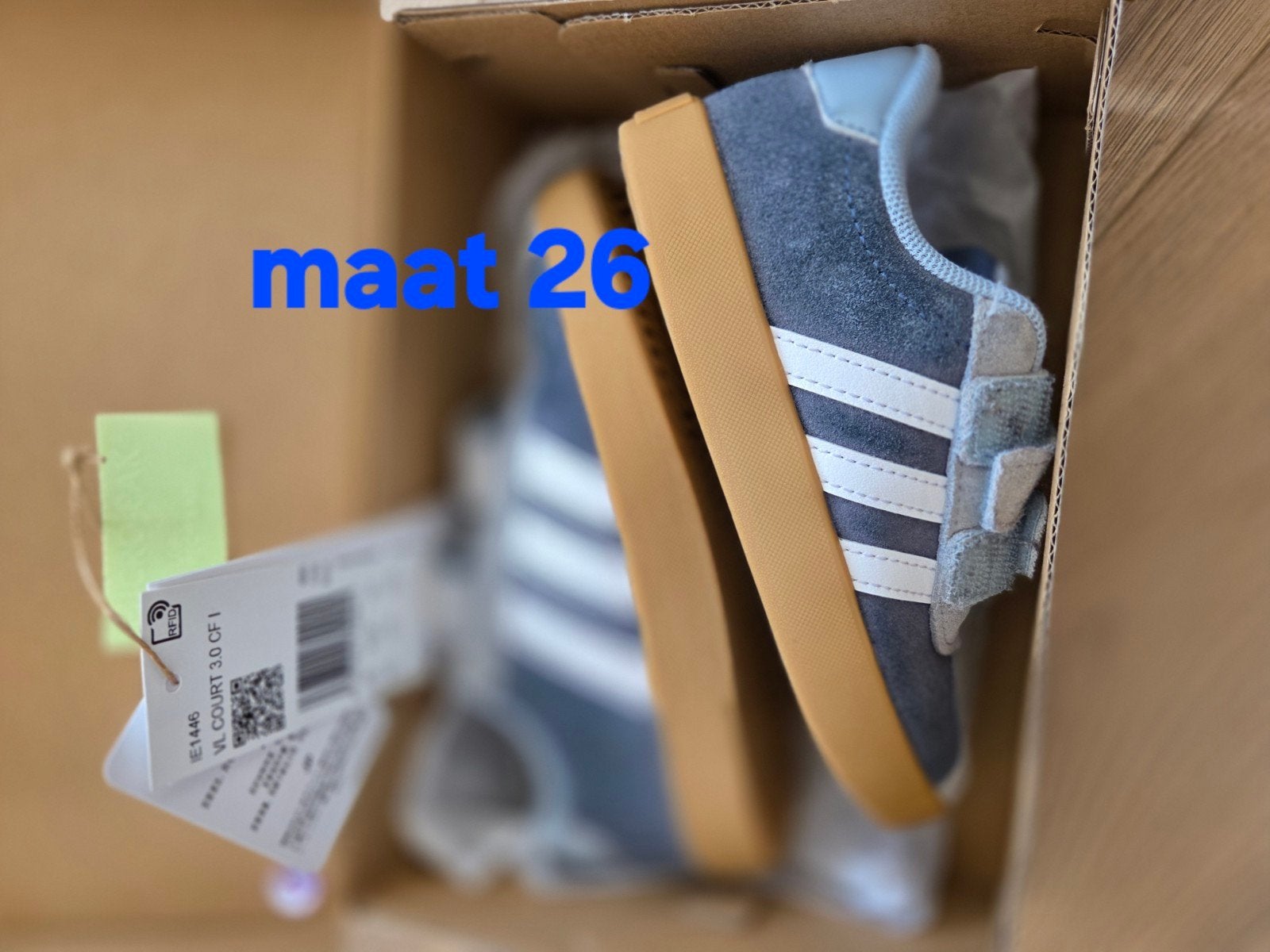 Jongens sneaker van adidas maat 26, Kinderen en Baby's, Adidas, Gebruikt, Schoenen, Ophalen of Verzenden