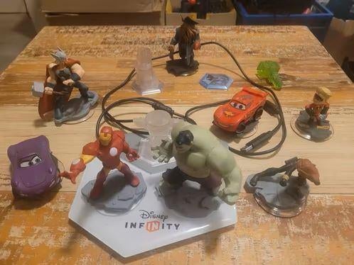 Disney Infinity Figuren + Basis, Ophalen of Verzenden