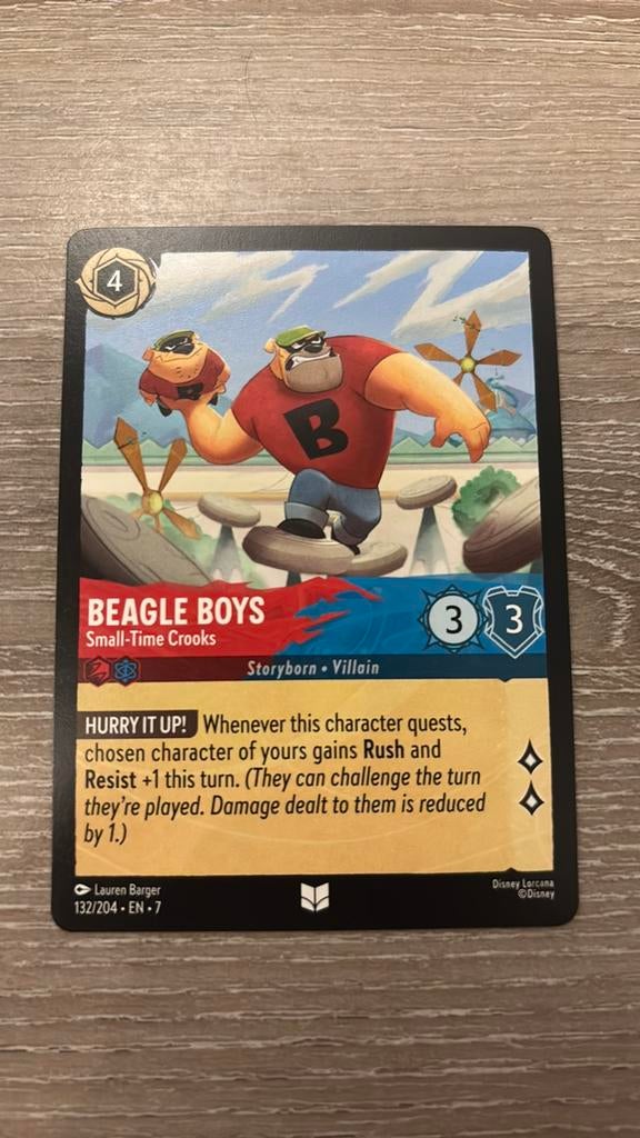 Disney Lorcana Beatle Boys crooks 132-204 7ARI nonfoil, Ophalen of Verzenden, Zo goed als nieuw, Losse kaart