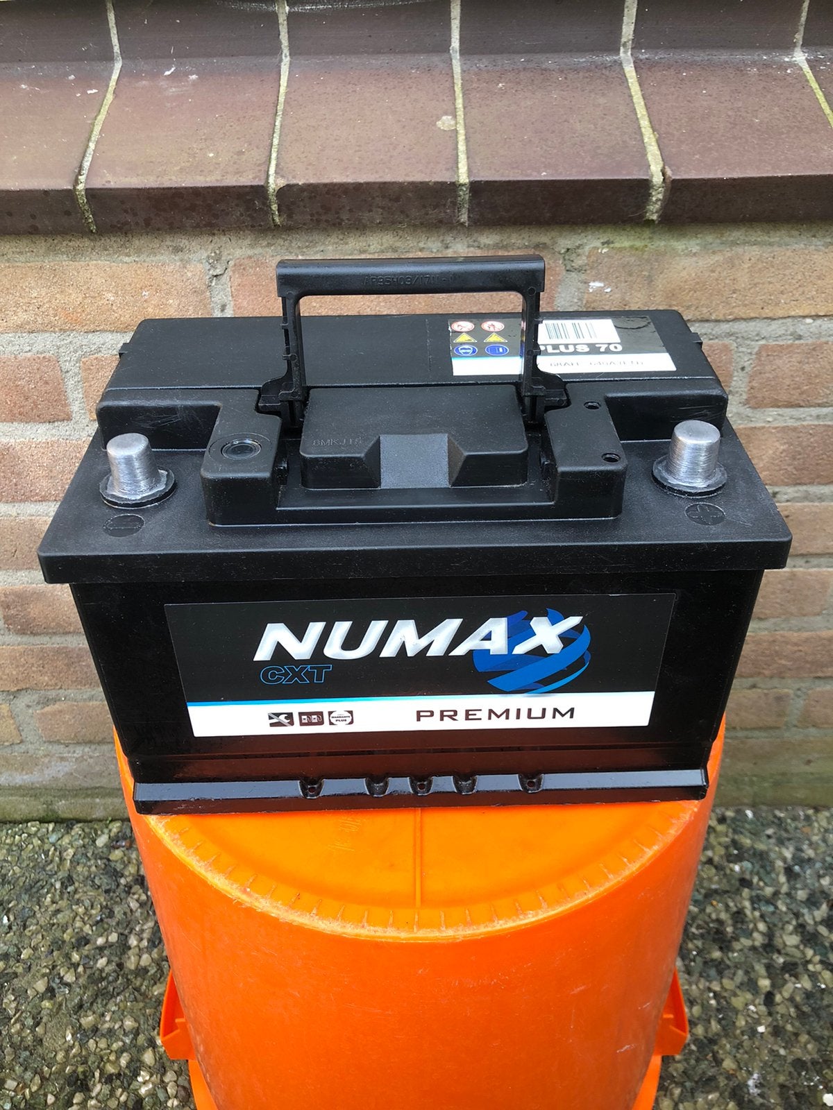 NUMAX 68 amper 640 A(EN) auto startaccu/batterij, Auto-onderdelen, Accu's en Toebehoren, Ophalen of Verzenden, Gebruikt