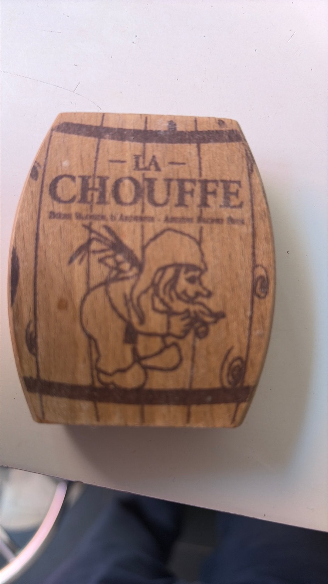 Houten La Chouffe bieropener, Verzamelen, Ophalen, Zo goed als nieuw, Overige merken