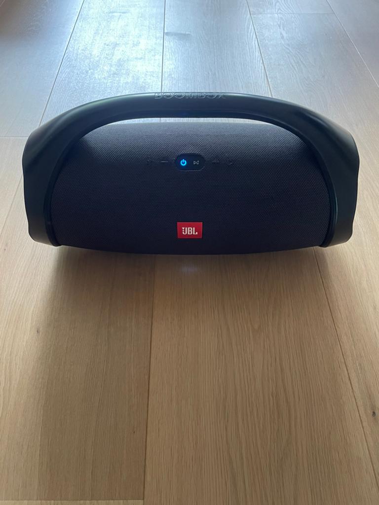 JBL Boombox, Ophalen, 120 watt of meer, Subwoofer, JBL