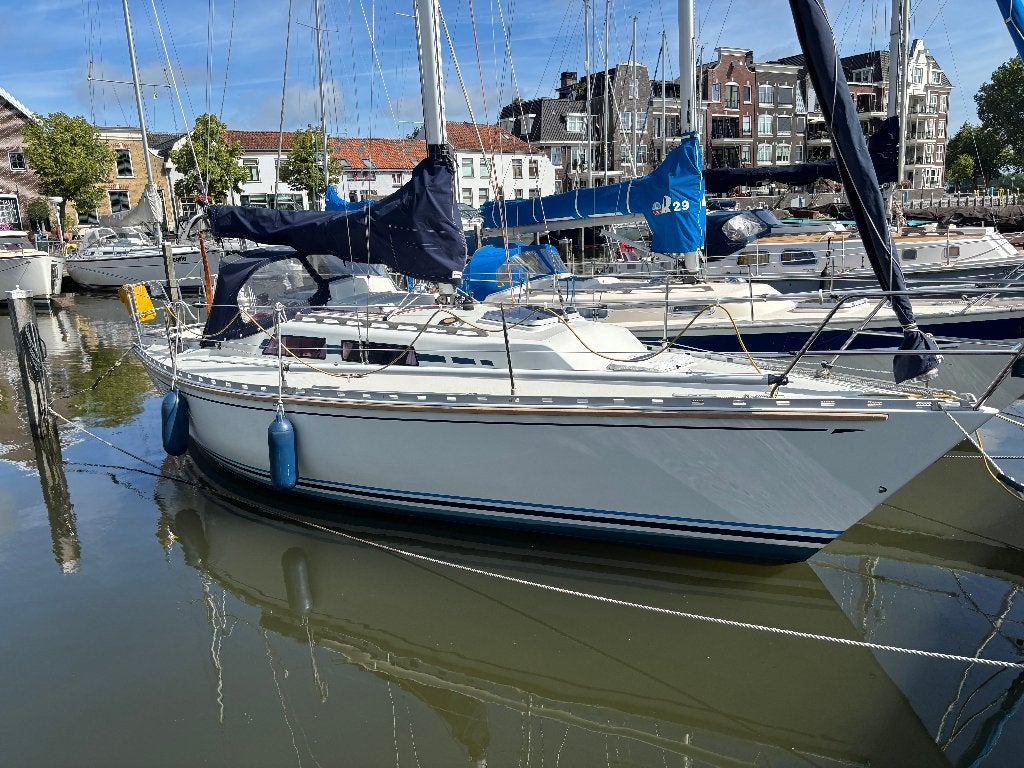 Q29 / Kalik 29 /Spirit 29, Gebruikt, 1.90 meter, Binnenboordmotor, 18 pk