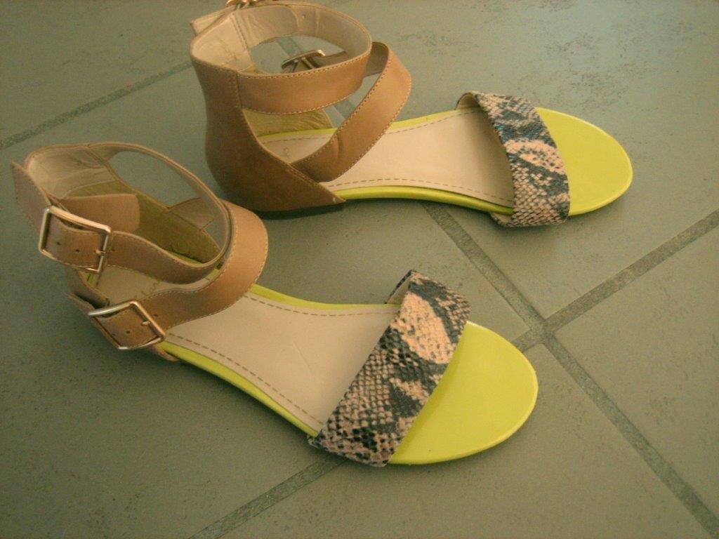 Zeer aparte leren slangenprint sandaal CLARKS 6,5 snazzeys, Bruin, Verzenden, Sandalen of Muiltjes, Zo goed als nieuw