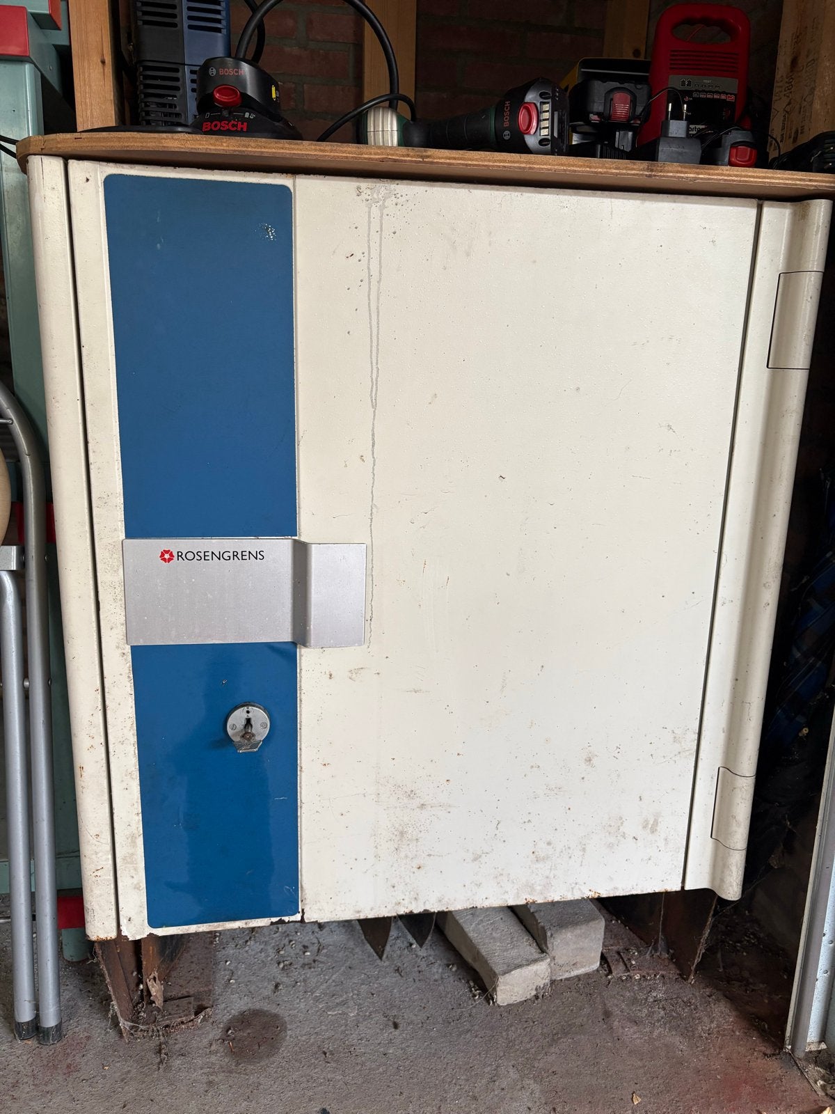 Rosengrens S 120 DIS Brandwerende Datakluis, Ophalen