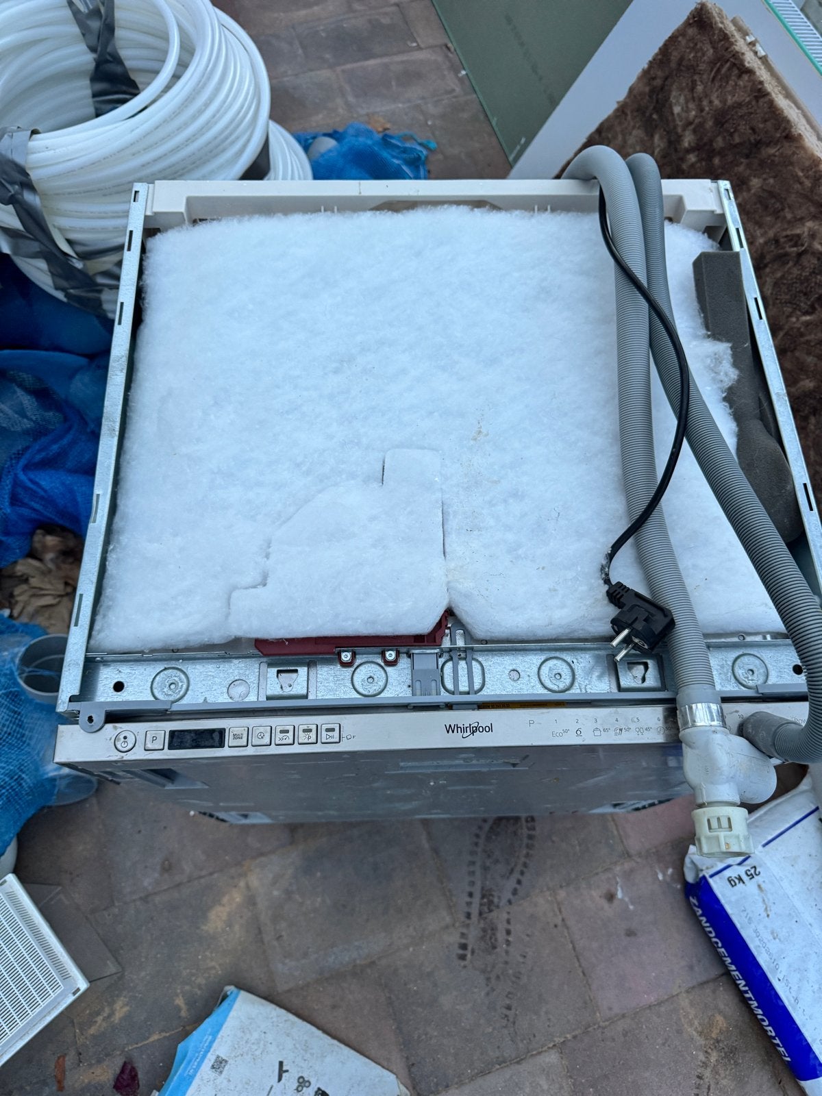 Foto 4 van Whirlpool 6th sense vaatwasser - Inbouw - Zo goed als nieuw