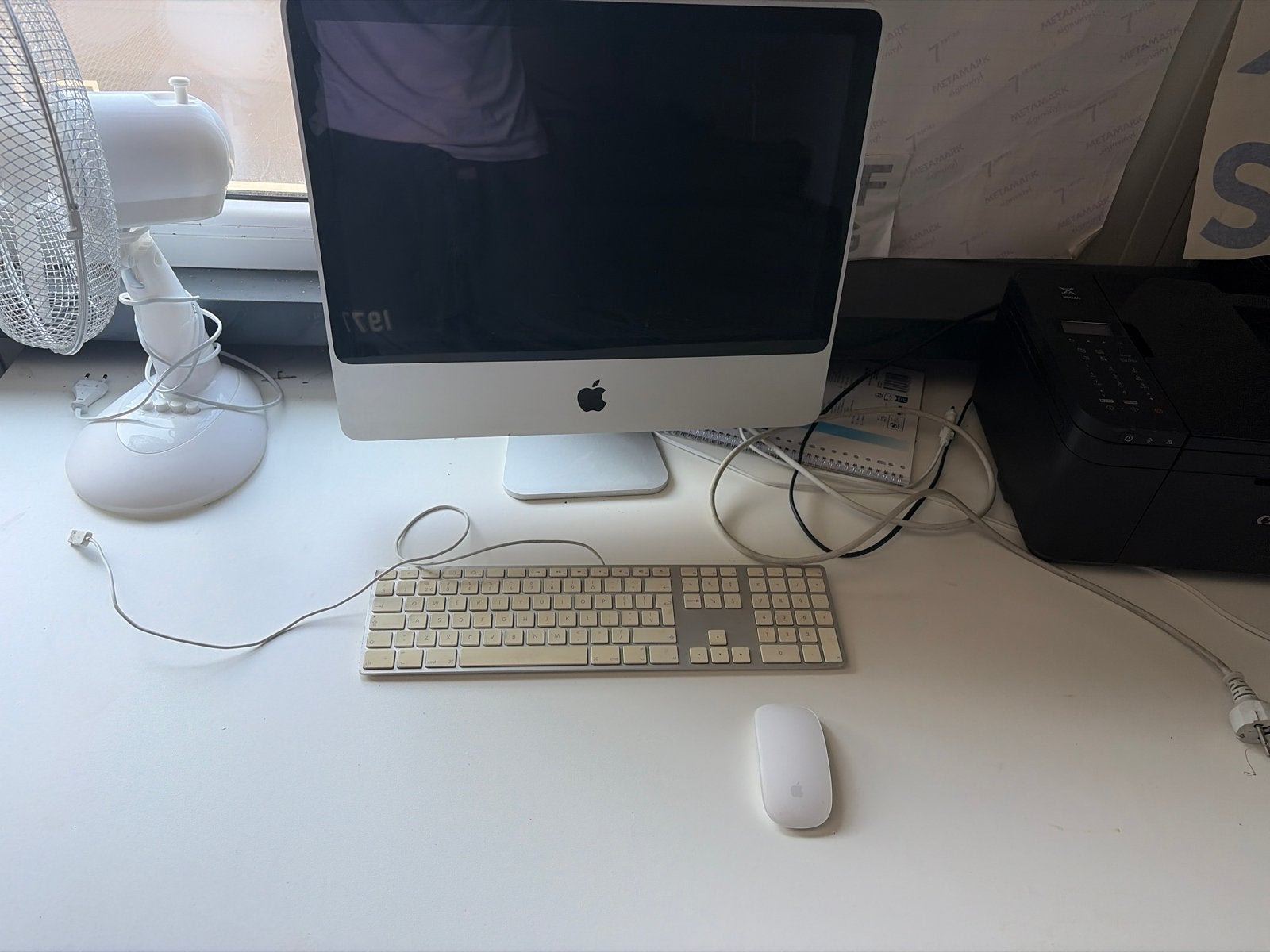Apple iMac  met toetsenbord en muis, Ophalen, Gebruikt, Minder dan 4 GB, IMac