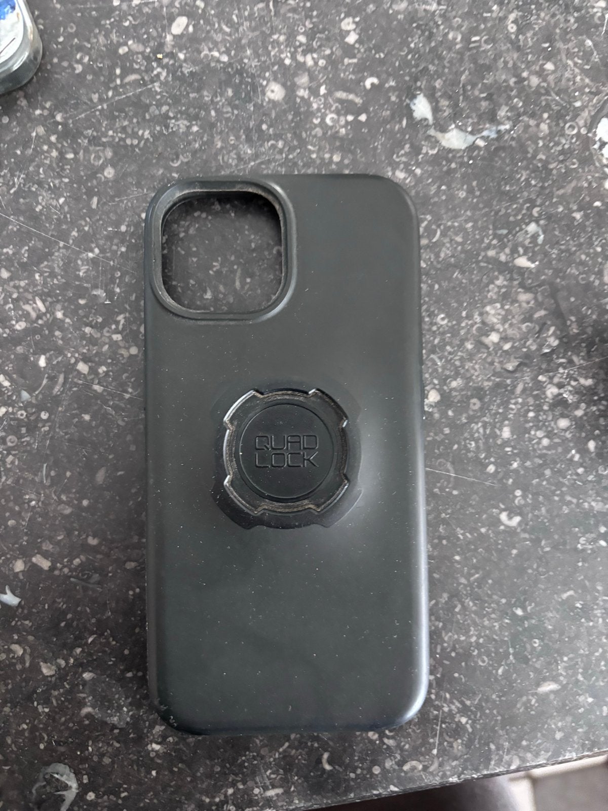 Quad Lock Hoesje en Houder voor iPhone 15, Ophalen of Verzenden, Gebruikt, Bescherming, Apple iPhone