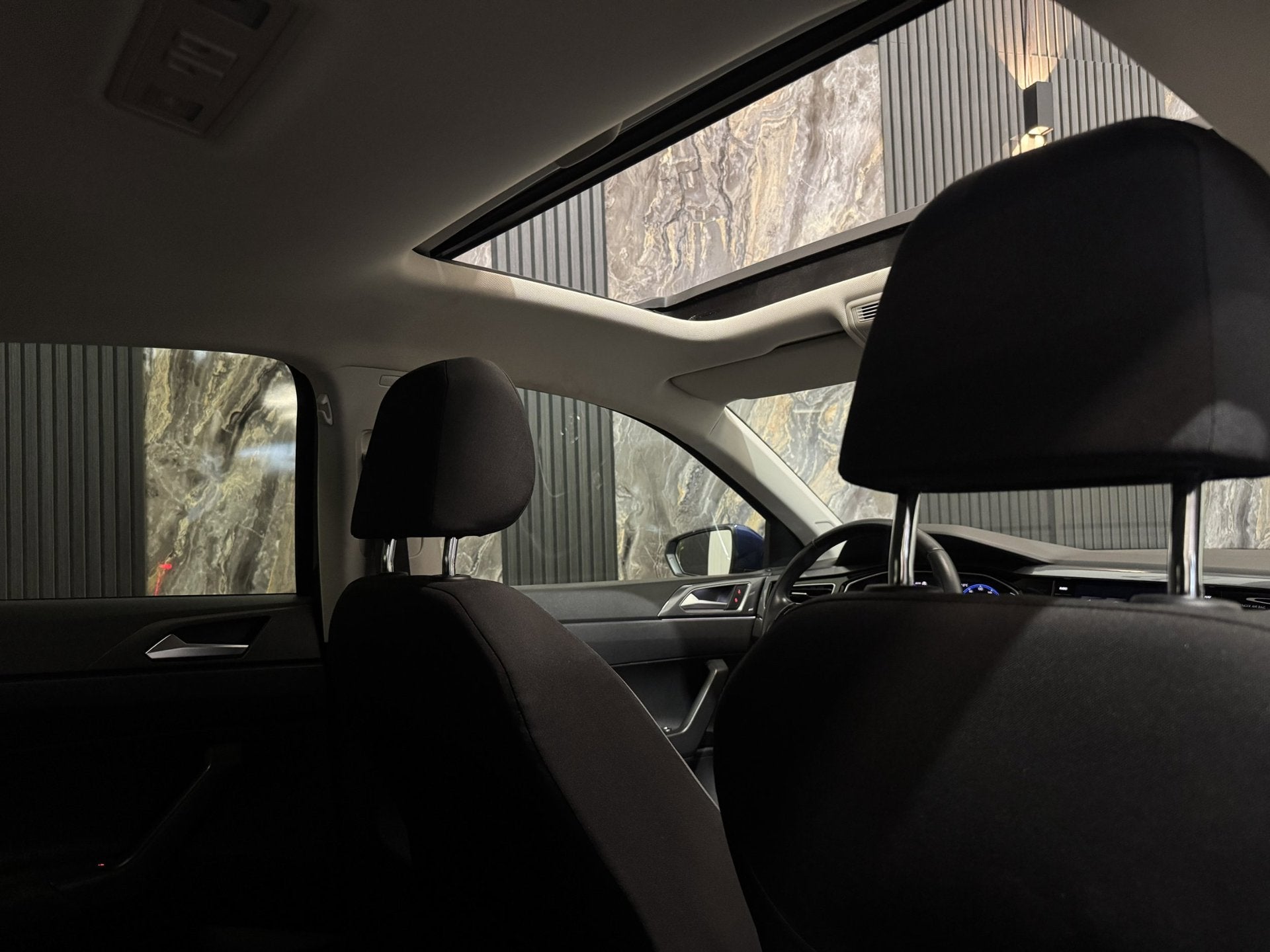 Volkswagen Polo 1.0 TSI Highline|PANO|BEATS|VIRTUAL|SFEER|BO, Euro 6, 95 pk, Blauw, 49 €/maand
