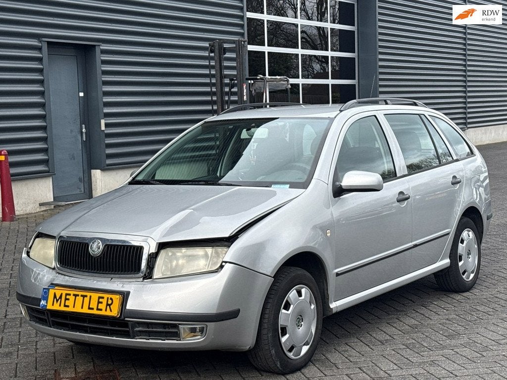 Skoda Fabia Combi 1.4-16V Comfort automaat, Auto's, 450 kg, Gebruikt, 4 cilinders, Startonderbreker