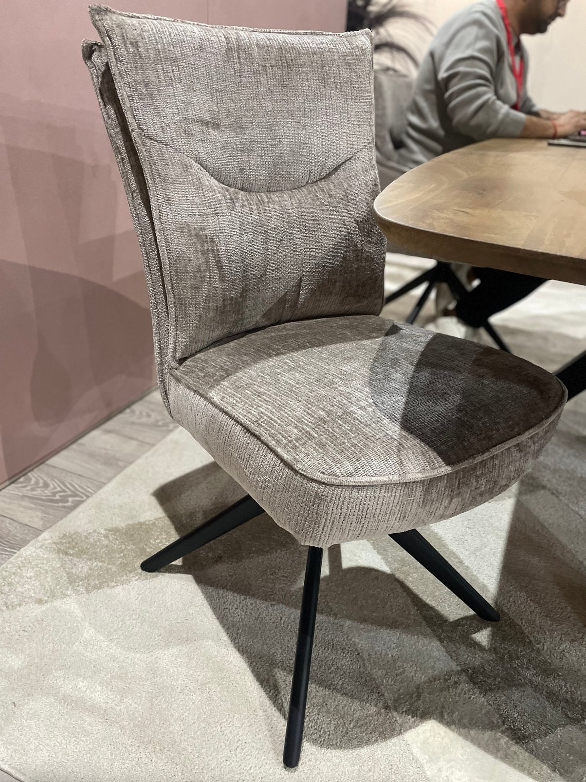 LEEGVERKOOP SAVANO CREMONA TAUPE ZWART STAAL VOORRAAD SALE, Ophalen of Verzenden, Zo goed als nieuw, Zwart, Vijf, Zes of meer stoelen