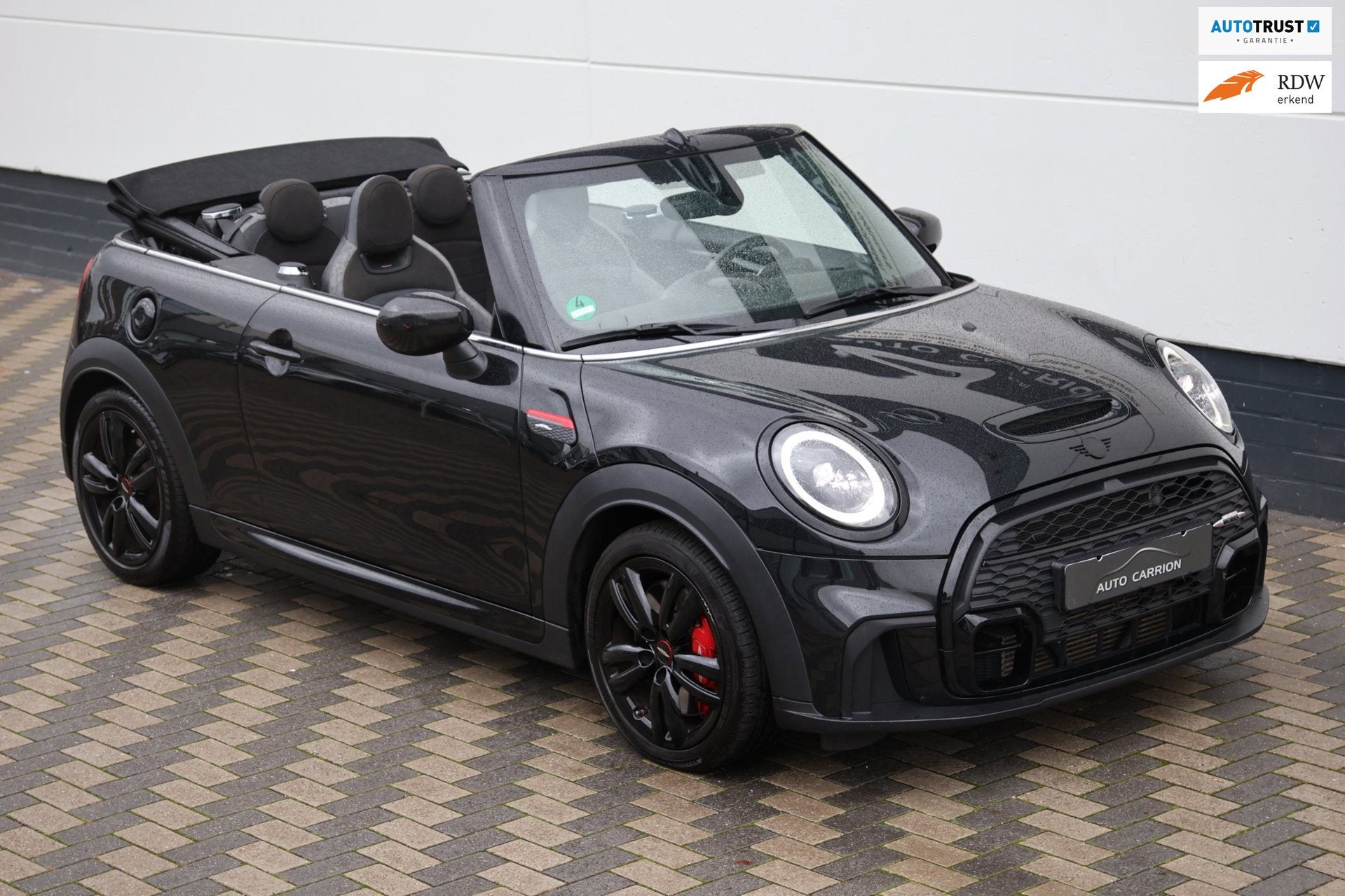 Mini Cabrio 2.0 John Cooper Works JCW Pack Carplay Dealer on, Auto's, Gebruikt, Zwart, 4 cilinders, Cabriolet