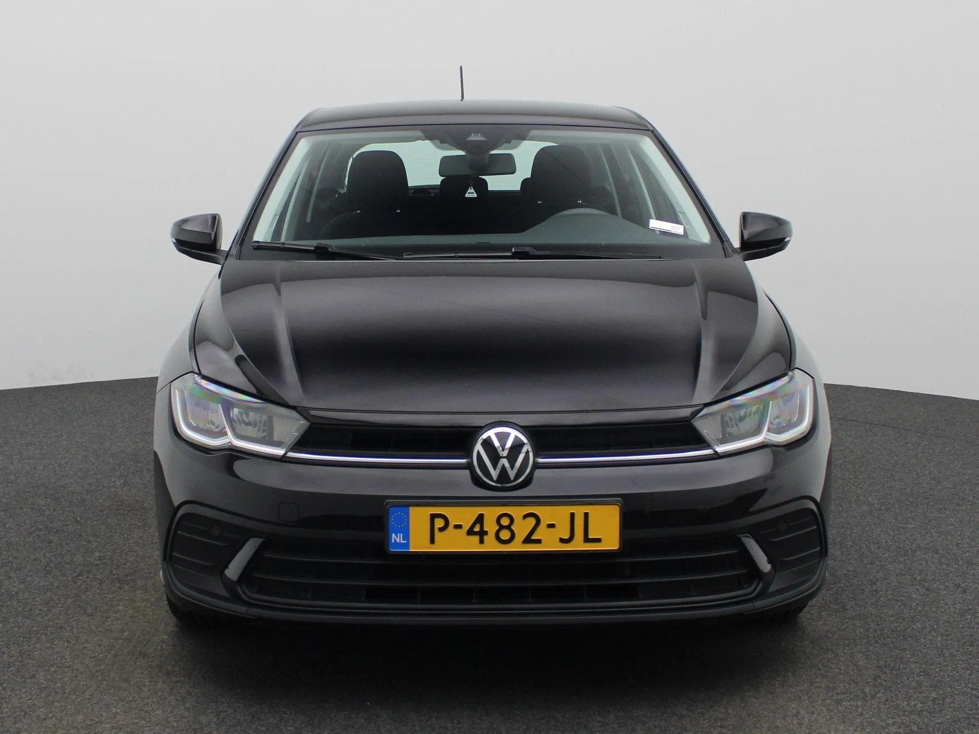 Volkswagen Polo 1.0 MPI 80 PK| (bj 2022), Private lease, Zwart, Handgeschakeld, 80 pk